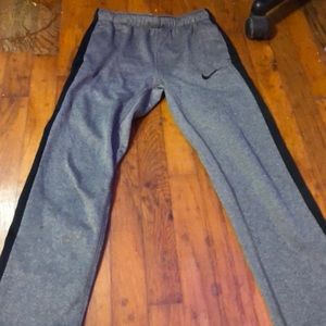 Youth Nike sweatpants